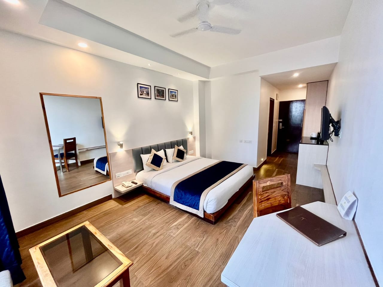 Spacious executive room